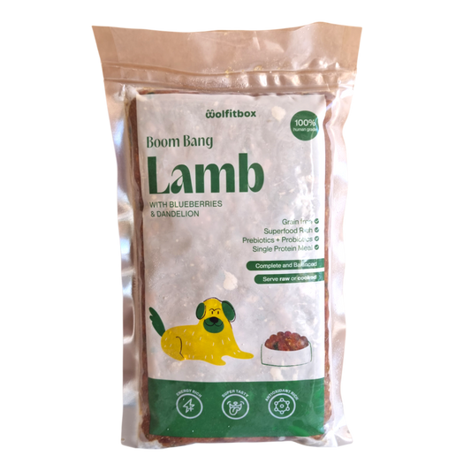 Lamb with Blueberries and Dandelion 500g - Wolfit Box